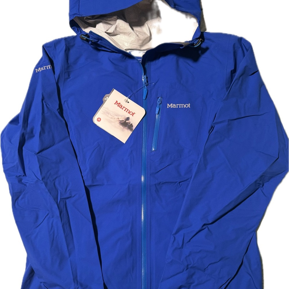 Marmot woman’s Essence Bright Navy Rain Jacket Size M